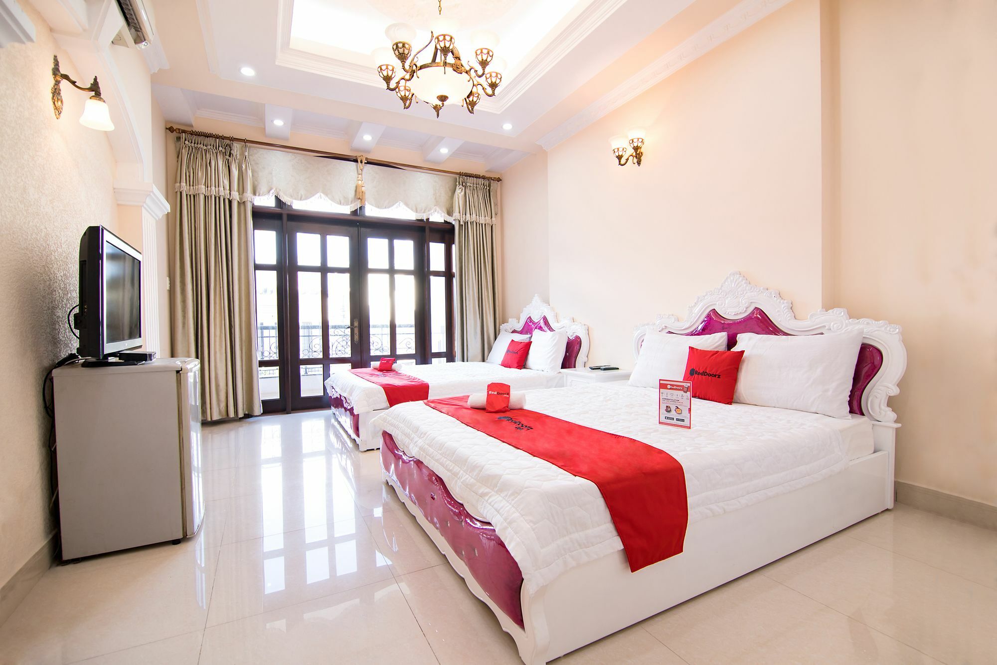Reddoorz Near Pico Plaza Cong Hoa Hotel Ho Chi Minh City Exterior photo